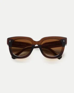 08 Sunglasses in Brown
