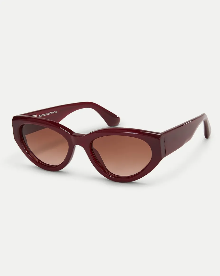 06 Sunglasses in Burgundy