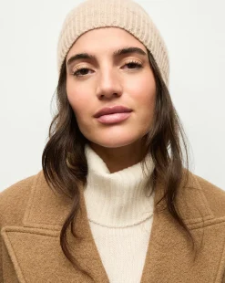Cashmere Beanie in Oatmeal