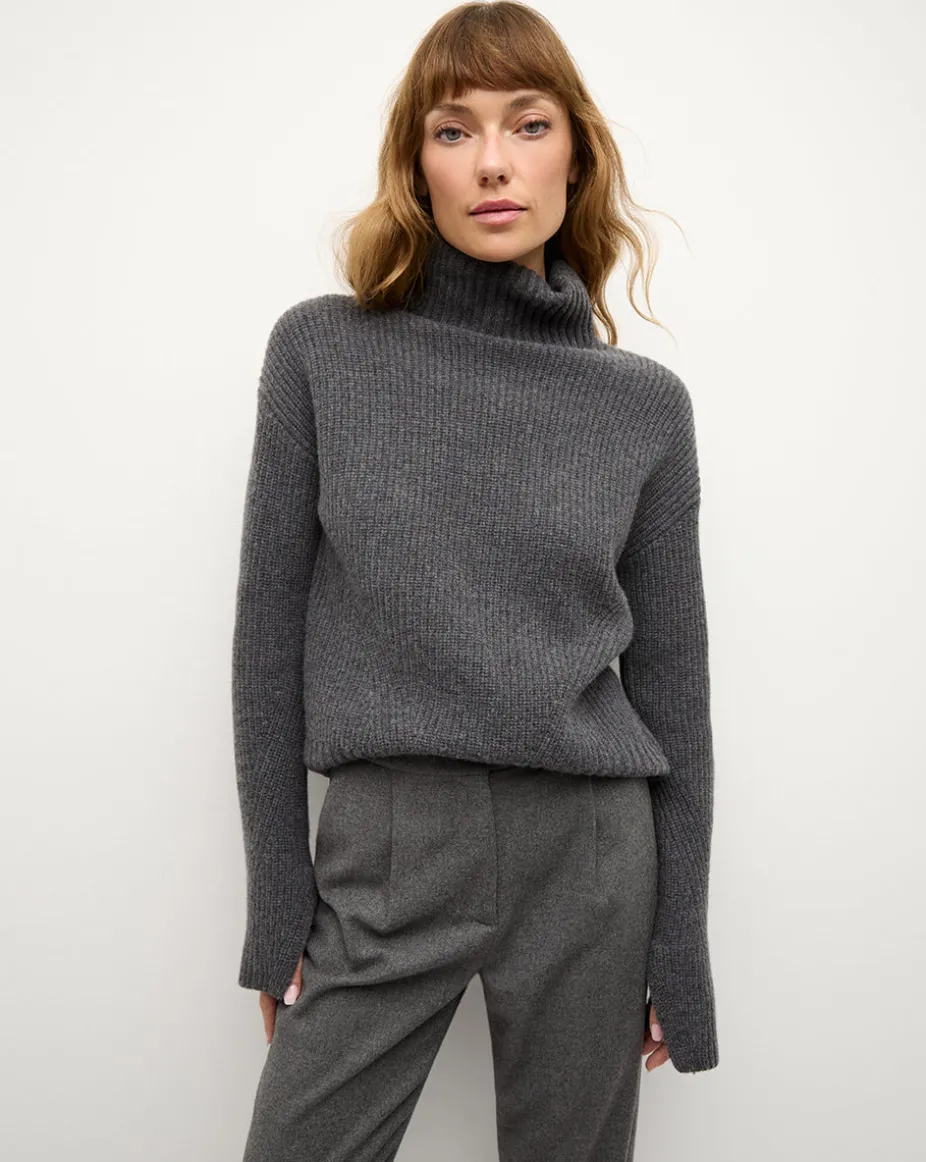 Matilda Merino Cashmere Turtleneck in Charcoal