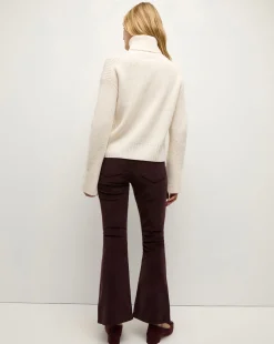Matilda Merino Cashmere Turtleneck in Ecru