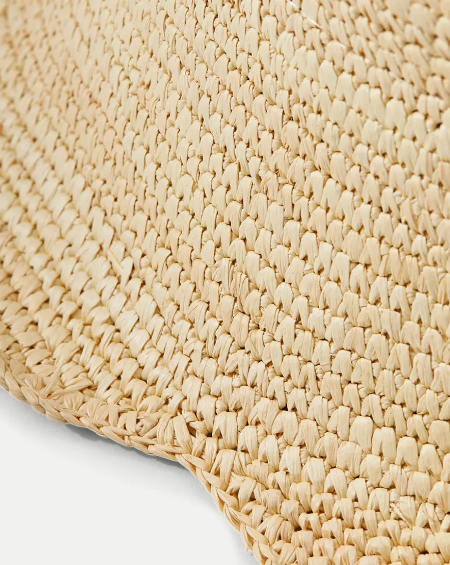 Packable Scallop Bucket Hat in Natural